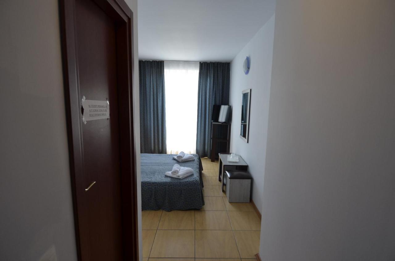Hotel Intim Costinesti Exterior foto